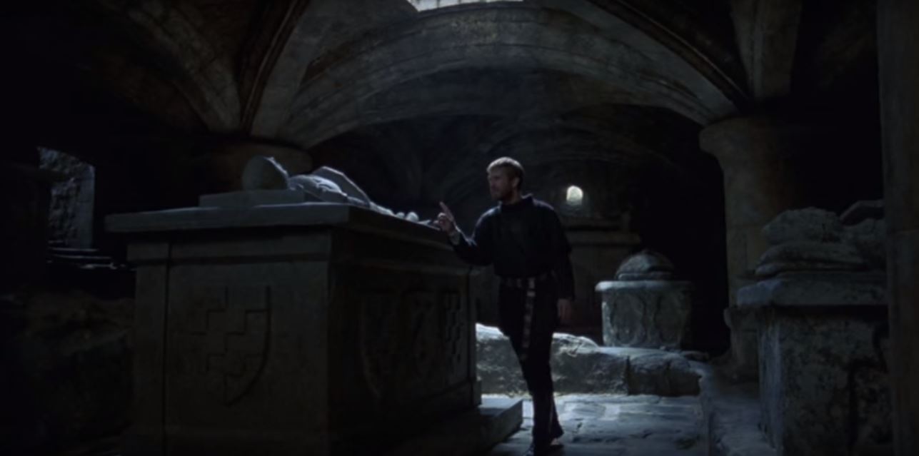 Mirabelle HarrisEze Scene Comparison Zeffirelli’s Hamlet (1990) and